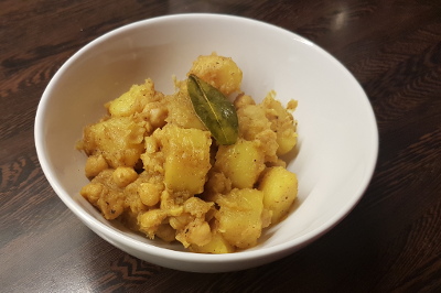 Recept: Brambory s cizrnou